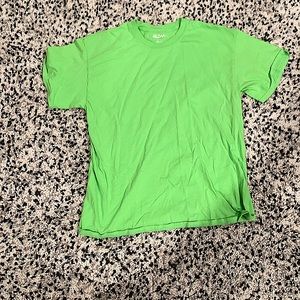 Large green tee